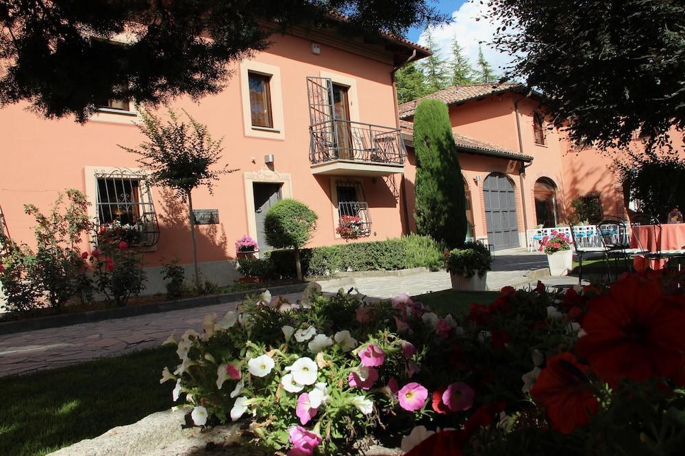 Giarvino Boutique Guest House Acqui Terme Exterior photo